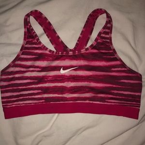Sports bra